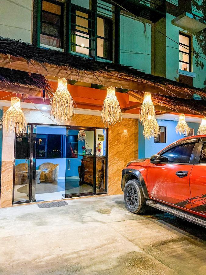 Amos Pili Tree Inn Powered By Cocotel Эль-Нидо Экстерьер фото