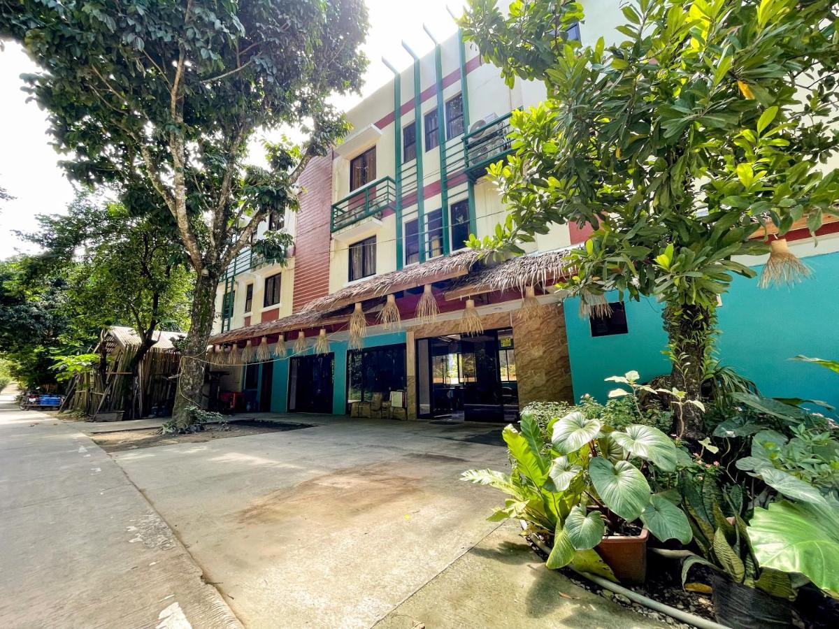 Amos Pili Tree Inn Powered By Cocotel Эль-Нидо Экстерьер фото